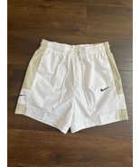 Nike women shorts size S DV3011-100 - £29.34 GBP