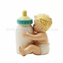 Baby with Bottle Attractives Salt Pepper Shaker Made of Ceramic - £13.57 GBP