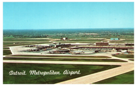 Detroit Metropolitan Wayne County Airport Postcard - £7.78 GBP