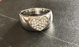 Women’s Fashion Ring Silvertone Band with Heart Shape and Crystals Size 8 - £11.21 GBP