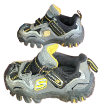Skechers Shoes Child&#39;s Size 5. Sk Xtreme Commando Black &amp; Yellow Sneaker. - $11.43