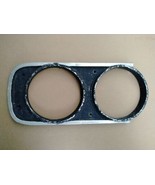 68 DODGE CORONET (RH) HEADLIGHT BEZEL - $570.20 MXN