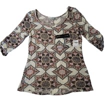 Charlotte Russe 3/4 Sleeve Geometric Blouse Womens XS Cream Khaki Scoop Neck New - $4.50