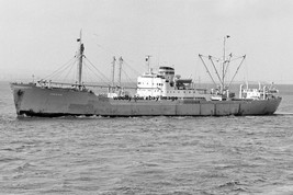 mc3255 - East German Cargo Ship - Usedom , built 1952 - photograph 6x4 - £2.19 GBP