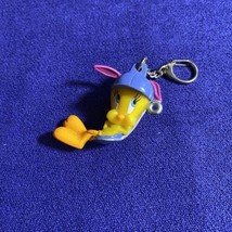 Vintage WB Looney Tunes Tweetie Bird Pie Toy Figure Keychain Keyring 1990s - £4.38 GBP