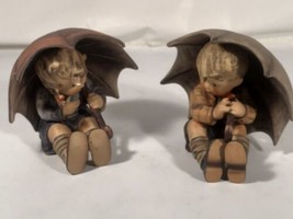 Vintage Hummel Figures Umbrella Boy and Girl 152/0 A & B 5” Made In Germany - $376.54