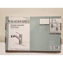 Glacier Bay McKenna Single‑Handle Pull‑Out Kitchen Faucet - $918.52 MXN