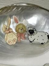 Estate Lot of 3 Resin &amp; Painted Wood Easter Bunny Rabbit &amp; Black Face Sheep Pin  - £9.74 GBP