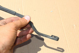 2004-2007 MAZDA RX-8 DRIVER LEFT WINDSHIELD WIPER ARM X2093 image 5