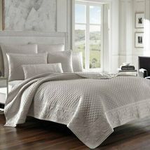 J Queen New York Zilara Silver Full/Queen Coverlet - £145.14 GBP