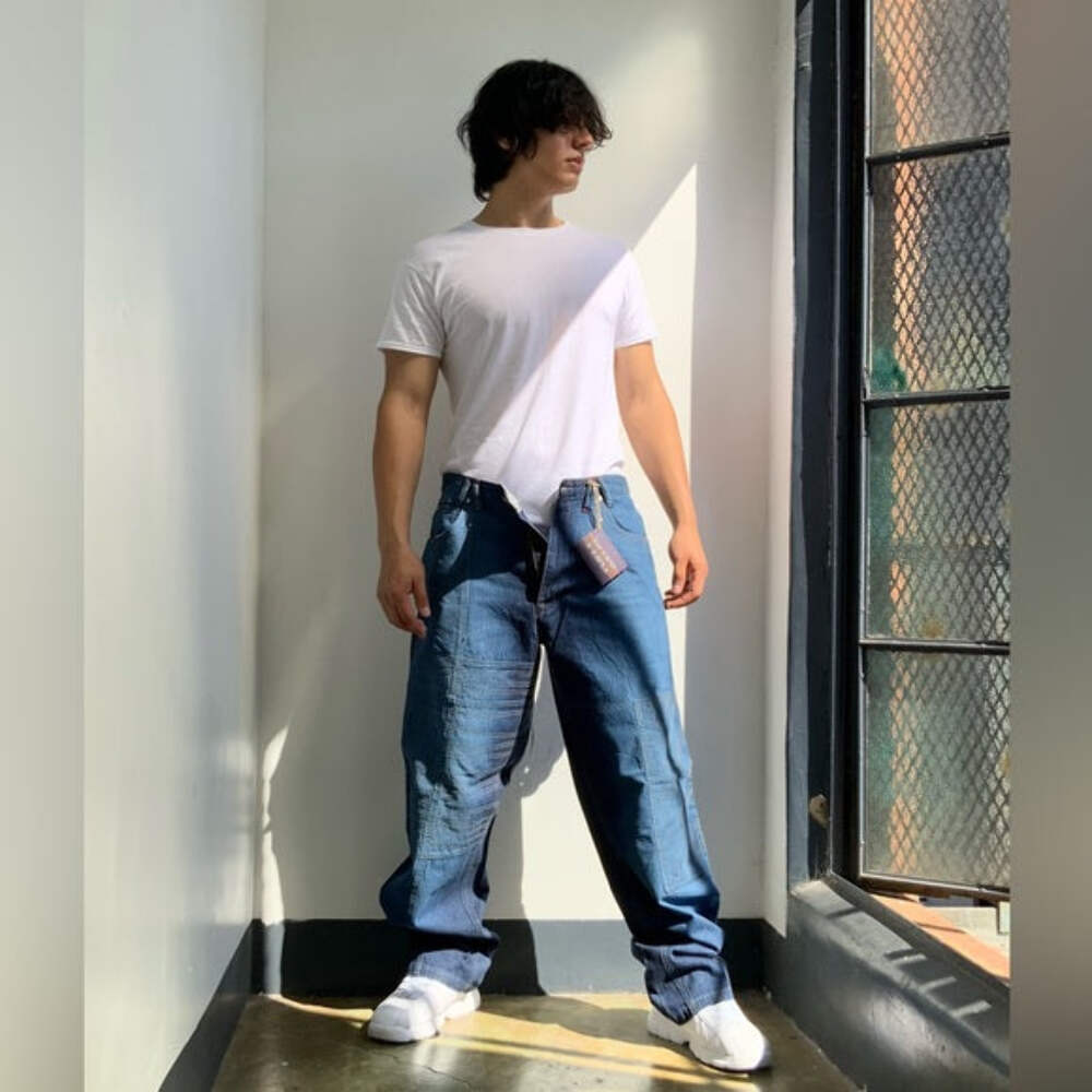 Full-size item image