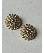 Vintage Large Goldtone Twist Chain Domed Clip Earrings – one inch in dia... - £8.87 GBP