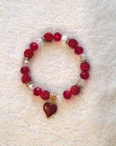 Red Heart Charm Beaded Stretch Bracelet Valentine&#39;s Day - £9.28 GBP