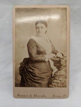 Antique 1850/60s Woman With Hand On Statue Krauss And Ebersole Lima O CDV Photo - £39.46 GBP