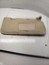 Passenger Sun Visor With Mirror Fits 01-04 MAZDA TRIBUTE 1117431 - $464.25 MXN