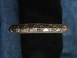 Fabulous Ancient Style Textured Silver-tone Bangle Bracelet 1970s vintage - $14.95