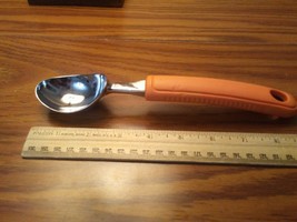 ice cream scoop with mirrored finish rubber grip - £11.20 GBP