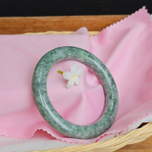 Burmese Jade Bangle Kin Bo Xiang Light Green with Green Tints Natural A 55.8 mm - £84.93 GBP