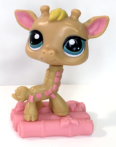 LITTLEST PET SHOP McDONALDS HAPPY MEAL TOY 2010 GIRAFFE ON A RAFT LPS - $8.00