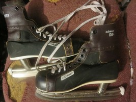 Vintage Bauer Ice Skates Black Size 9 1/3 Boys Big Chief Silver Arow - $18.69