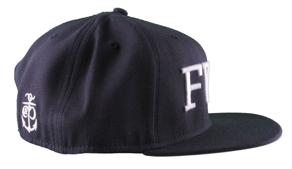 Crooks & Castles F. W. U Fu K With US Azul Marino Ajustable Gorra Béisbol Nwt Item image 3