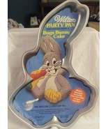 Wilton Dimensional 1978 LOONEY TUNES BUGS BUNNY Cake Pan Bakeware Used - $32.44