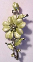 Vintage Frosted Lime Green Brooch Pin Stunning - £47.64 GBP