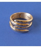 Jewelry-SKU#x159/Bracelet -Vintage Gold Toned Hinged Classic Clamper Bra... - $18.00