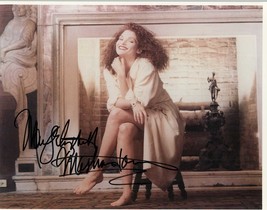 Mary Elizabeth Mastrantonio Signed Autographed Glossy 8x10 Photo - £31.37 GBP