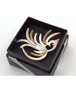 Stylized Mid Century MEXICO Silver Mixed Metal Feathered BIRD Pin - $56.95