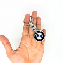 BMW KEYCHAIN - $295.61 MXN