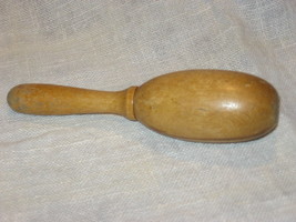 Wooden Darning Egg w/ Handle-Solid Pine-Vintage - $244.02 MXN
