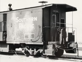 Southern Pacific Railroad SP #4730 Caboose Train B&amp;W Photo El Centro CA 1987 - £7.49 GBP