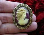 (CS25-20) Serious Woman burgundy + white oval CAMEO brass Pin Brooch Pen... - £23.15 GBP