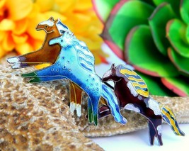 Zarah Horses Wild Mustang Galloping Brooch Pin Enamel Colorful Zarlite - £15.94 GBP