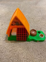 Fisher Price Little People Replacement A-Frame Cabin 2021 Campfire Light... - $9.49