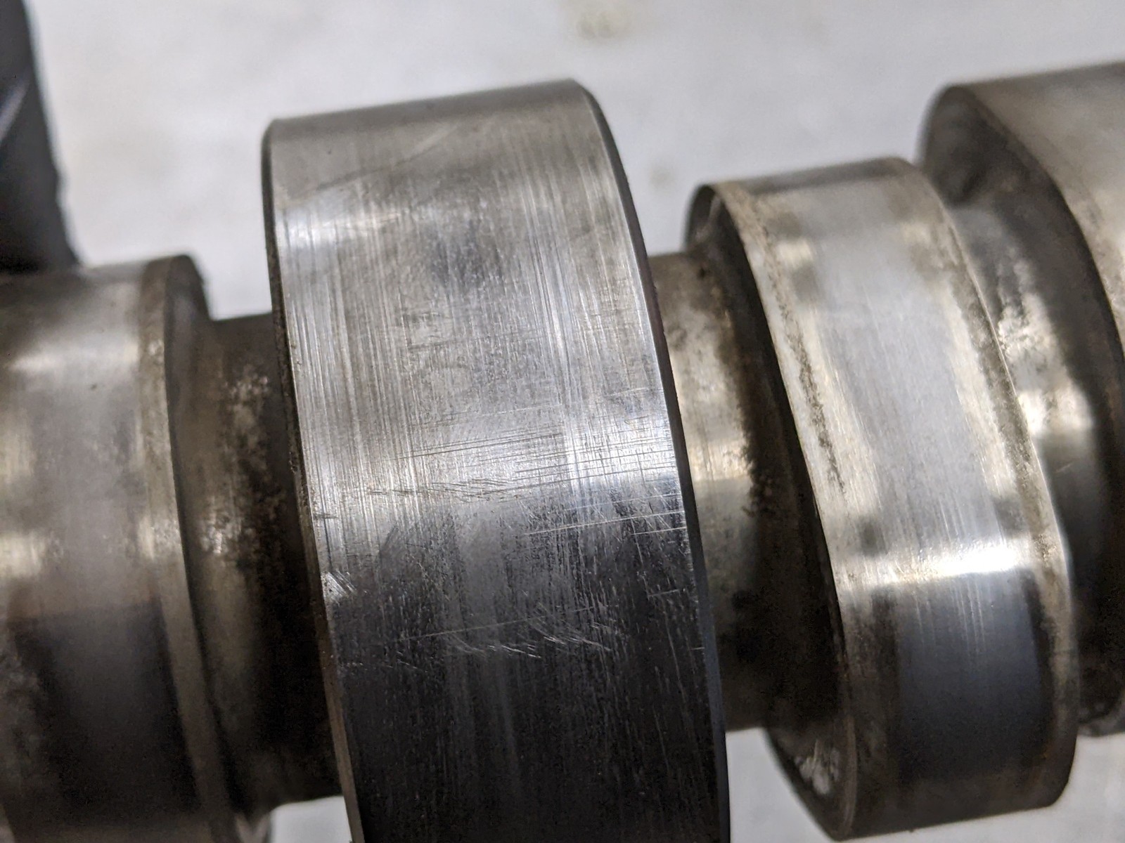 Camshaft For 11-18 Chevrolet Silverado 2500 HD  6.0 Item image 7