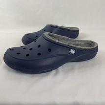 CROCS Womens Size 9 Men&#39;s 7 Navy Blue with Fleece Lining Insulated Comfort - £14.41 GBP