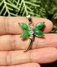 Pendentif DRAGONFLY plaqué or jaune, pendentif mode, jade vert - $13.94
