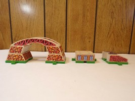 Melissa and Doug Puzzle World Wooden Archway/Building Pieces Toy Part Lot - £4.34 GBP