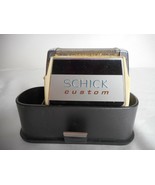 Vintage Schick Custom Comfort Control Electric Razor in case - $156.24 MXN