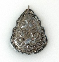 Towle Sterling 1983 Christmas Flower Ornament - £77.66 GBP