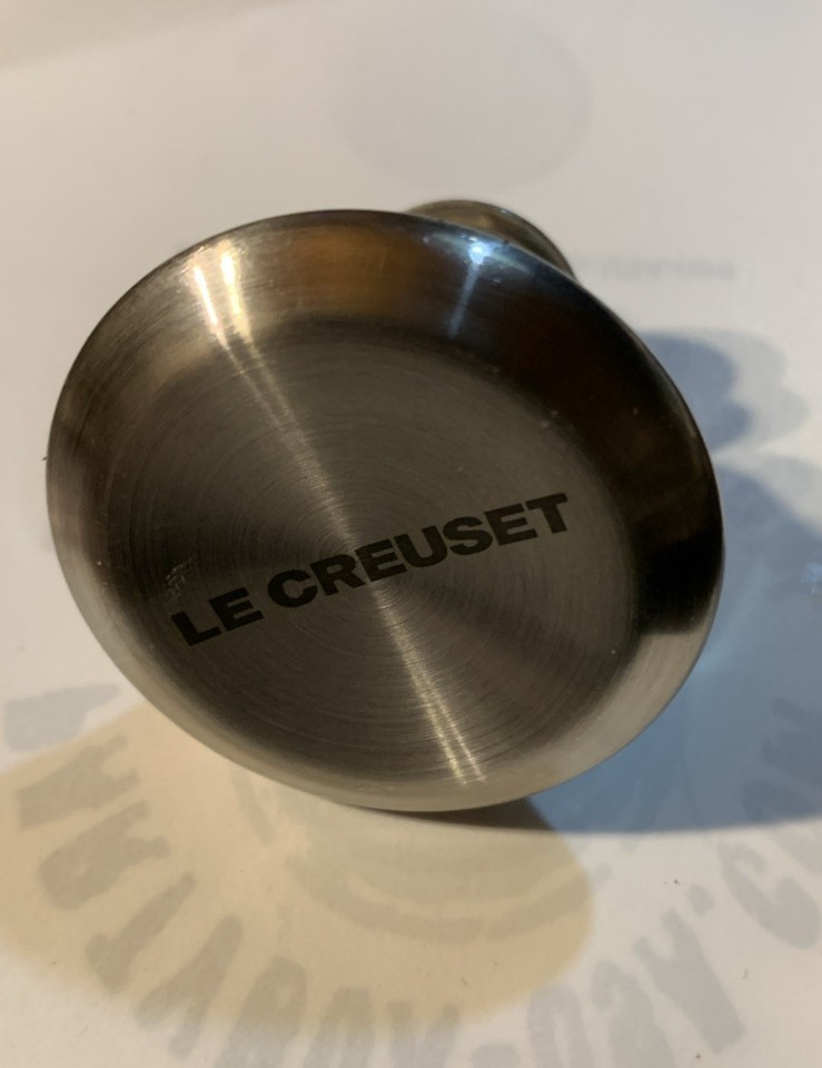 Le Creuset Signature Stainless Steel Knob, Medium Item image 8