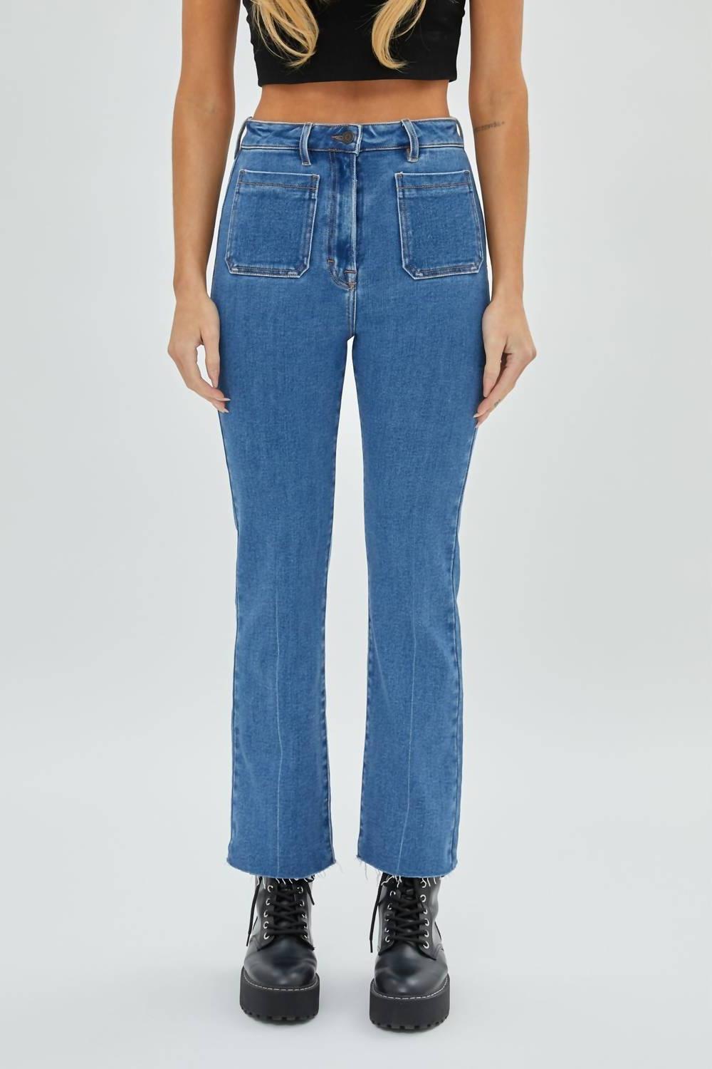 Hidden Happi Crop Jeans Size 31 - $63.36
