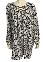 Lands&#39; End Black and White Floral Print LS V neck Bathing Suit Coverup S... - £29.14 GBP