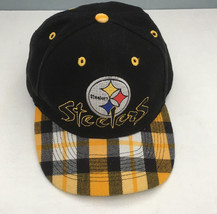 Vintage rare Steelers logo embroidered front black gold plaid bill snapback hat - £36.58 GBP