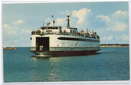 Ferry Islander Boat Martha&#39;s Vineyard Massachusetts postcard - £5.08 GBP