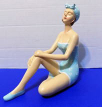 NEW Bathing Beauty Figurine Statue Miami Beach Art Deco Style Beach Lady - £38.58 GBP