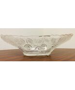 Vintage Clear Crystal Scalloped Serving Bowl With Frosted Floral Design - $362.29 MXN