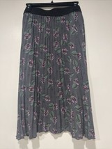 LULAROE LLR JILL SIZE XL GRAY RUFFLE SKIRT FLORAL PRINT AND BLACK BAND #588 - £28.33 GBP